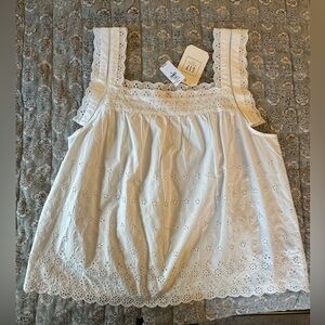 Gap x Doen Eyelet tank top NWT